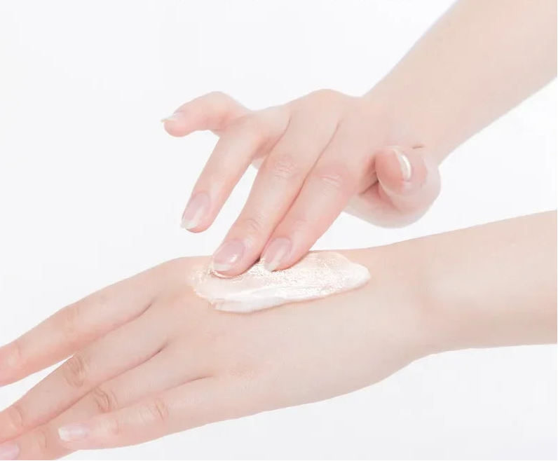 Luofmiss Essential Oil Hand Cream – 30g Moisturizing & Repairing Cream with Plant-Based Fragrance (10 Variants)