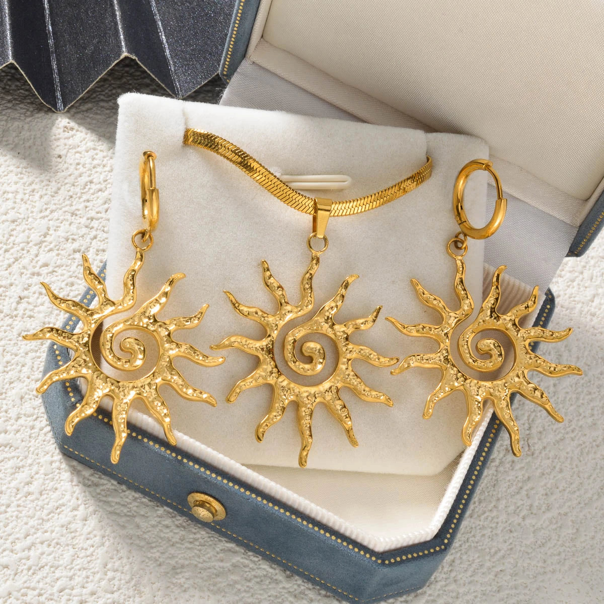Stainless Steel Necklace Earrings Set Trend Moon Star Hollow Pendant For Women Fashion Party 18K Gold-Plated Jewelry Set Gift