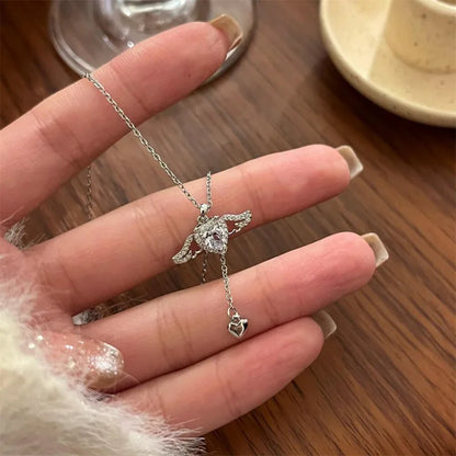 Exquisite Starry Sky Planet Light Luxury Temperament Necklace Star Moon Versatile Clavicle Chain Womens Christmas Jewelry Gift