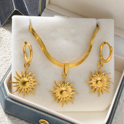Stainless Steel Necklace Earrings Set Trend Moon Star Hollow Pendant For Women Fashion Party 18K Gold-Plated Jewelry Set Gift